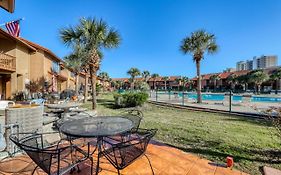 Gulf Highland: 135 Grande Island Blvd